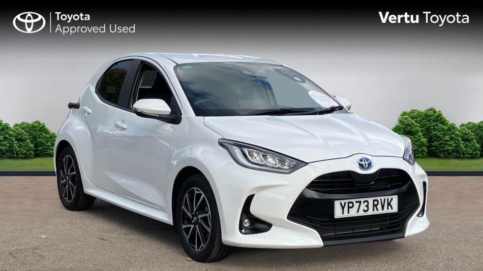 Toyota Yaris 1.5 Hybrid Design 5dr CVT Hybrid Hatchback